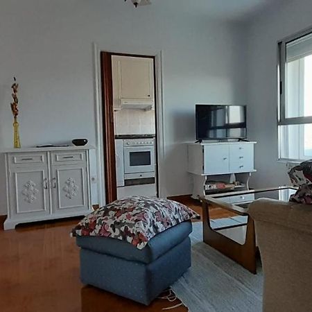 O Descanso Da Abella Apartment Ourense Bagian luar foto