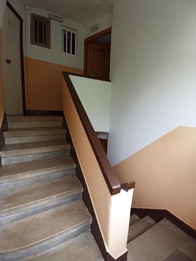 O Descanso Da Abella Apartment Ourense Bagian luar foto