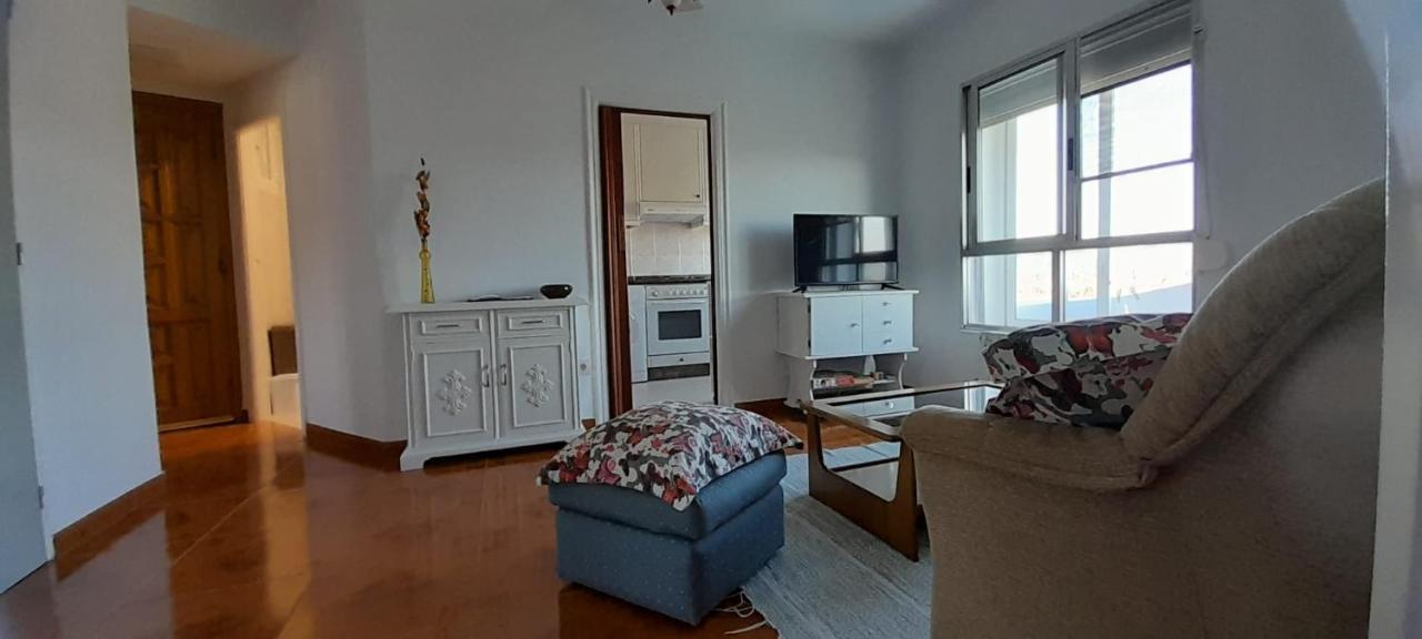 O Descanso Da Abella Apartment Ourense Bagian luar foto