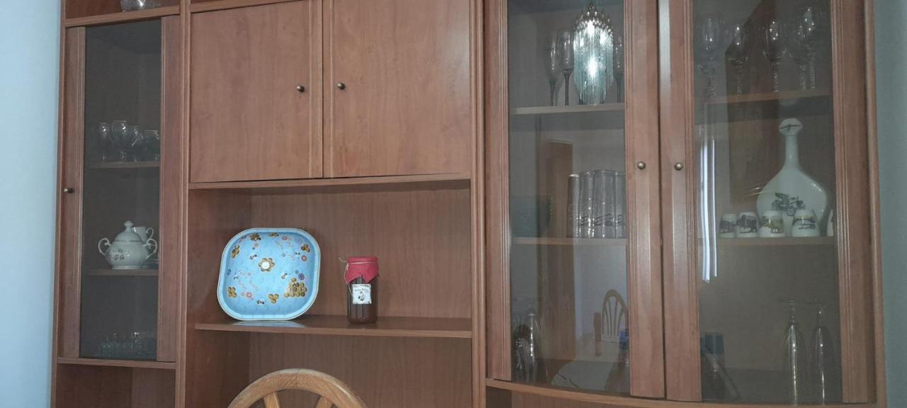 O Descanso Da Abella Apartment Ourense Bagian luar foto